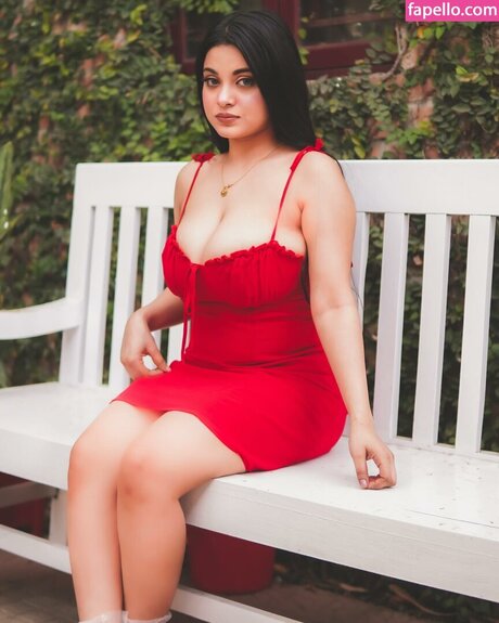 mumtahinaaa_ onlyfans free porn