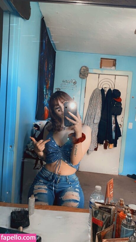 blue skyy21 onlyfans model images