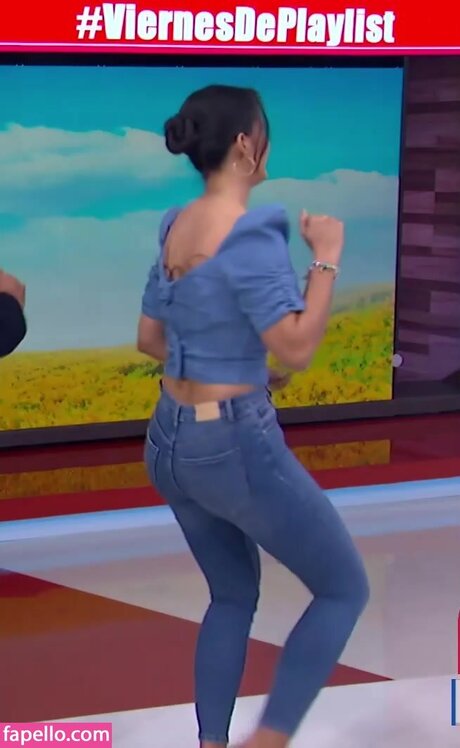 Gina Holguin nude only fans