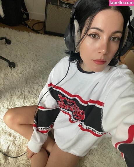 Luna Shadows onlyfans leaked