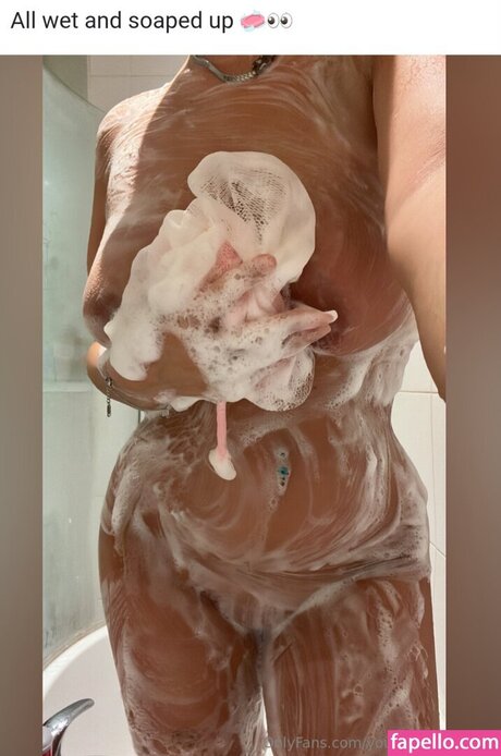 yourgirliza onlyfans content