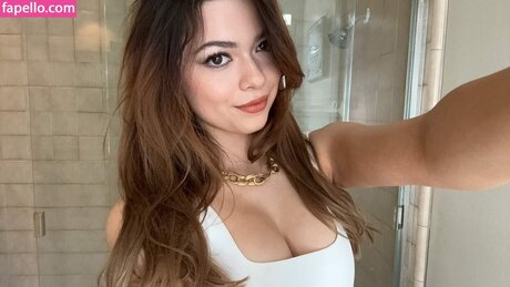 Nikki Hahn onlyfans nudes leaked