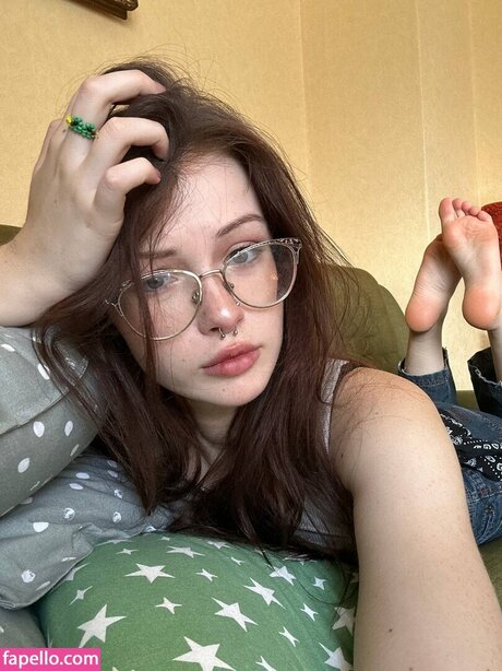 Ljinzer feet onlyfans