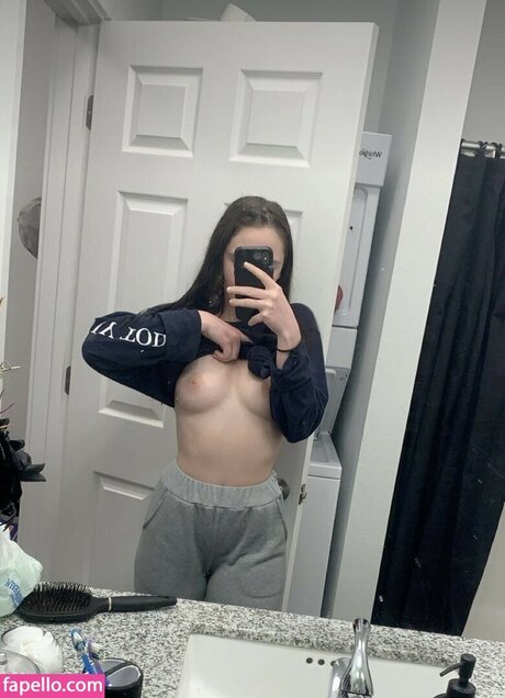 Gym Booty Bubble Butts onlyfans naked leak