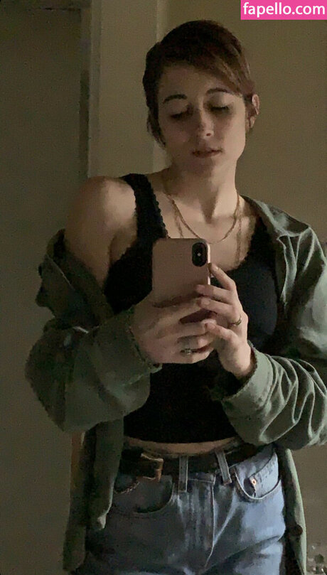 Aidan Noell naked onlyfans leak