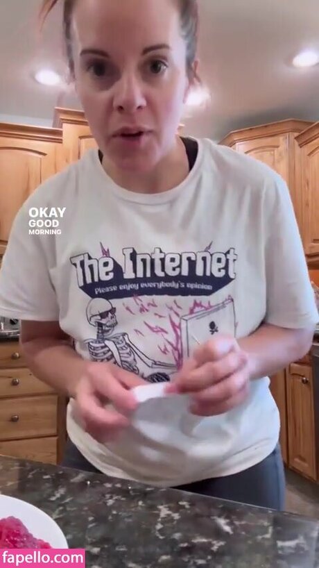 Colette Butler onlyfans model images