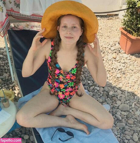 Jessie Cave onlyfans mega
