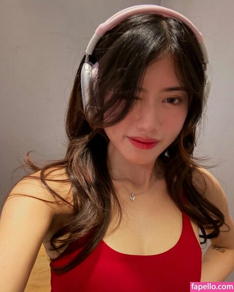 Celia Tran only fans sex