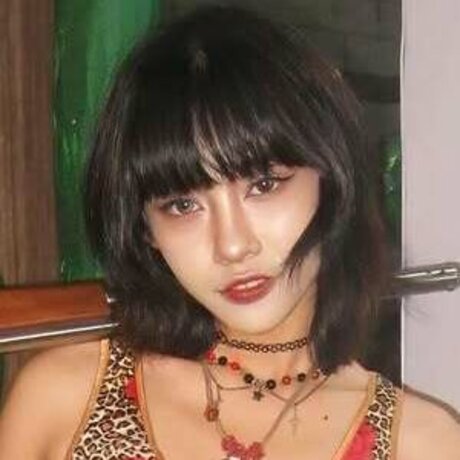 Atiqaaarn only fans porn