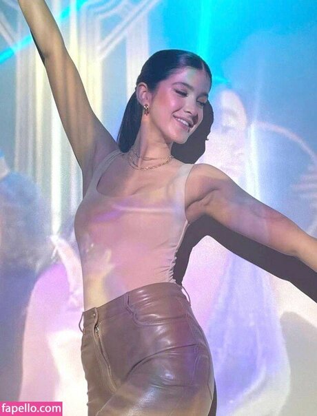 Shanaya Kapoor onlyfans leak