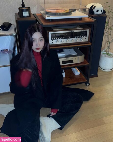 Park Soo young onlyfans nude leaks