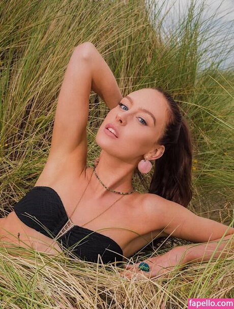 oliviarcox onlyfans leaks.