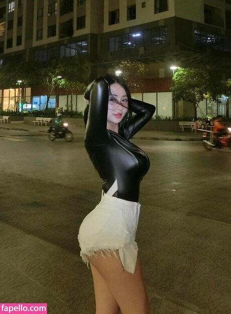 vyvybabiee onlyfans nudes