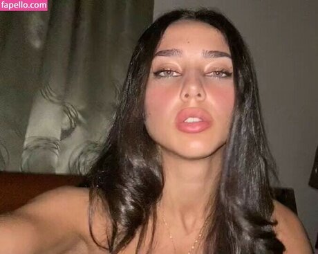 karimaa r leaked onlyfans