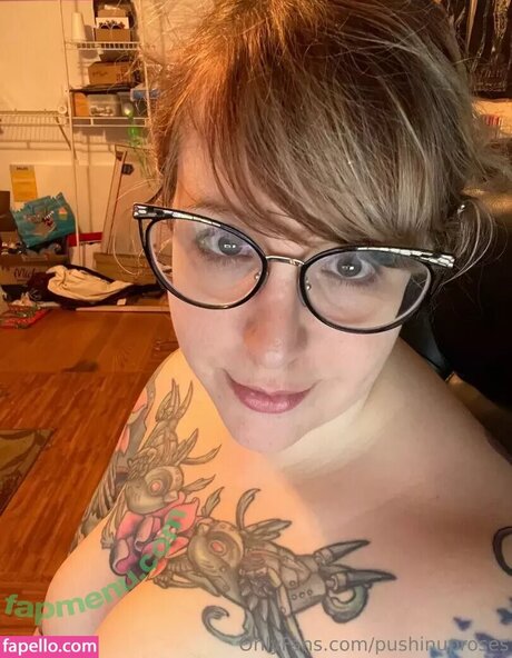 Pushing Up Roses onlyfans striptease