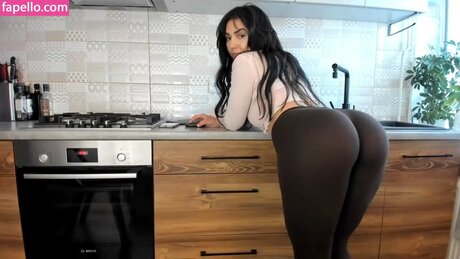 MissNelly onlyfans leaked porn