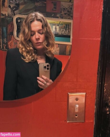 Maggie Rogers only fans