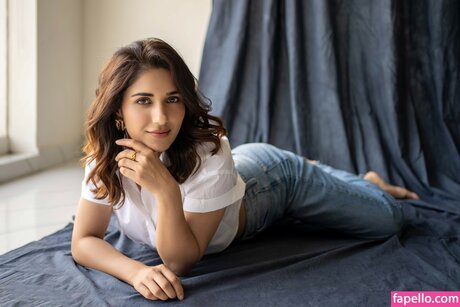 Ruhani Sharma onlyfans naked leaks