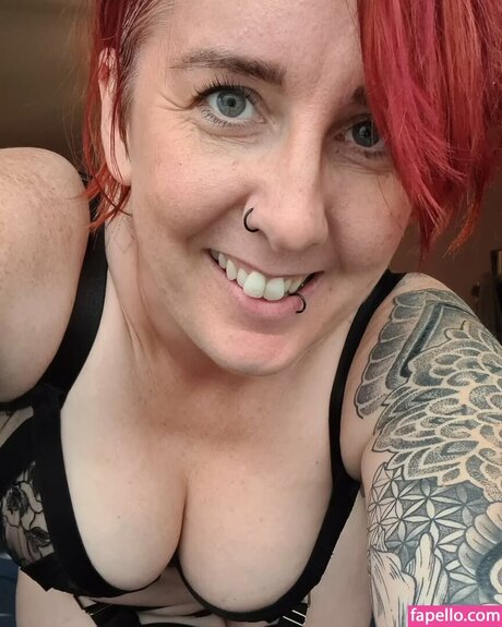 knee deep in life onlyfans pics nude