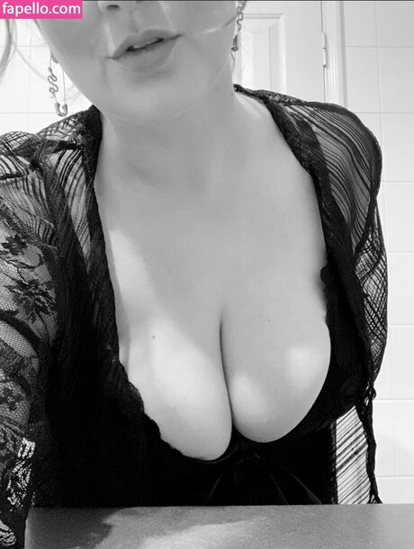 Sophie Bonjour nudes onlyfans leaked