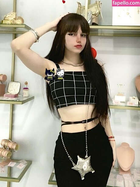 nameluaa onlyfans nude tits