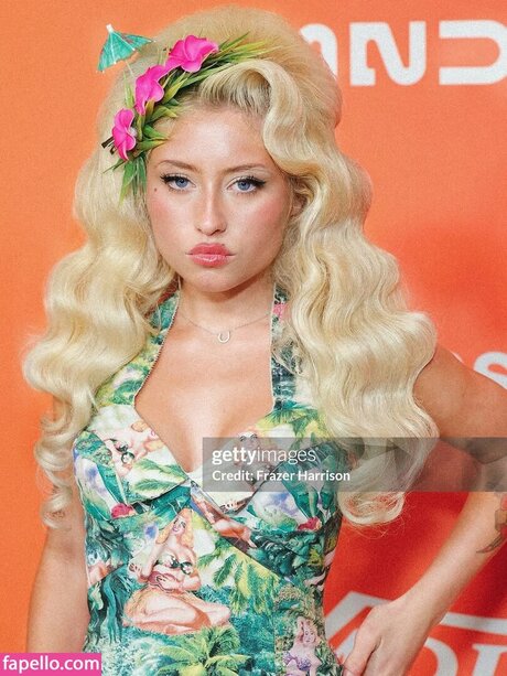 Remy Bond new onlyfans leaks