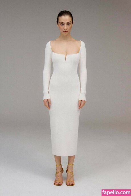 Lera Abova onlyfans lean