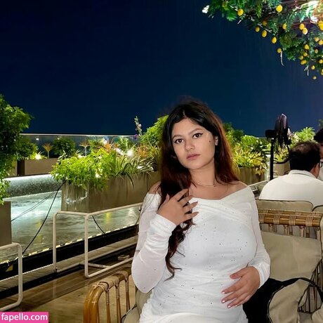 Khushi Tomar nudes onlyfans leaked