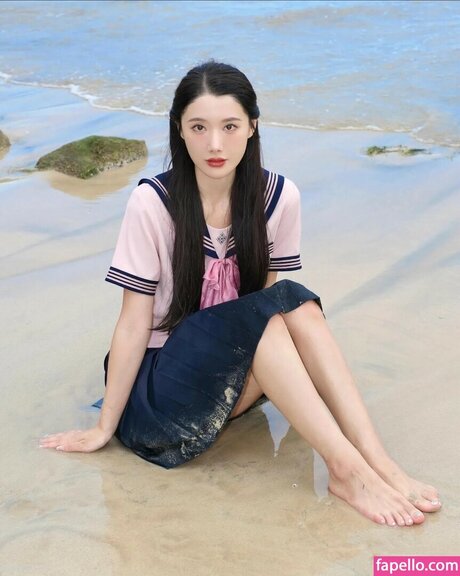 Zhiyunxi3996 feet onlyfans