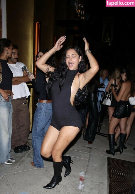 Leah Kateb onlyfans leak