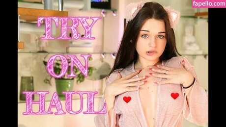 Olya Petit onlyfans porn free