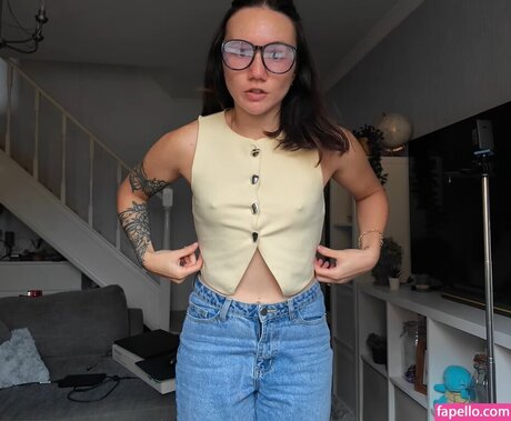 Double Take Reacts onlyfans pic