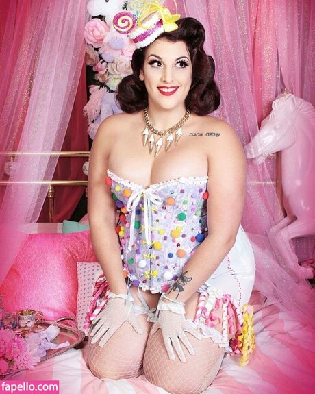 Roxy Torpedo nudes only fans