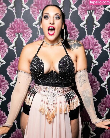 Roxy Torpedo nude only fans