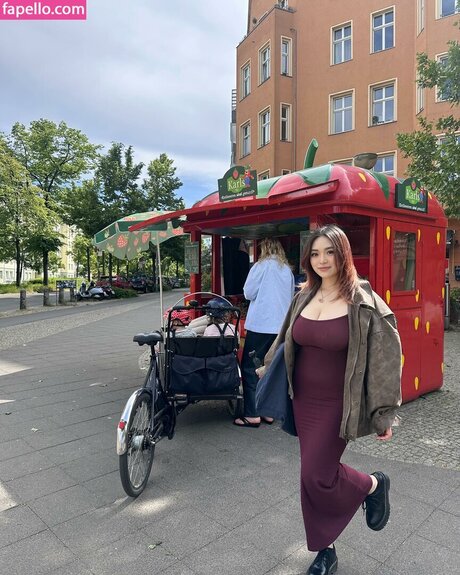 holly shu_ nude onlyfans leaks