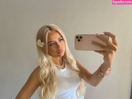 capriceaterrell onlyfans nude content