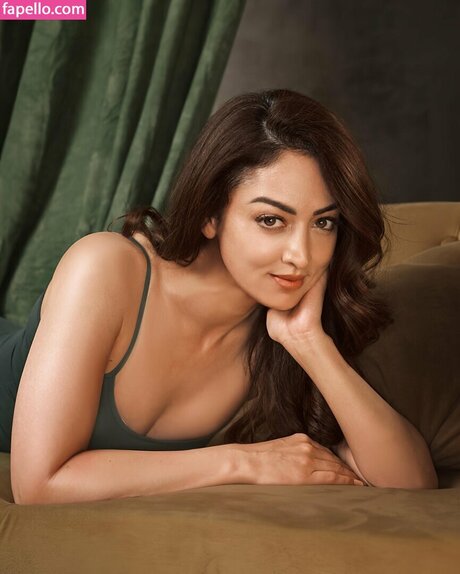 Sandeepa Dhar onlyfans picture
