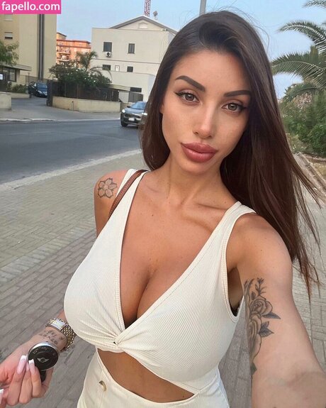 Oriana Tubiolo onlyfans leak naked