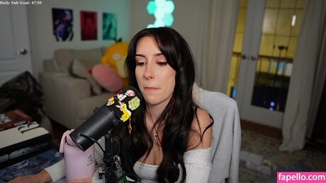 brieanneroksa onlyfans nude tits