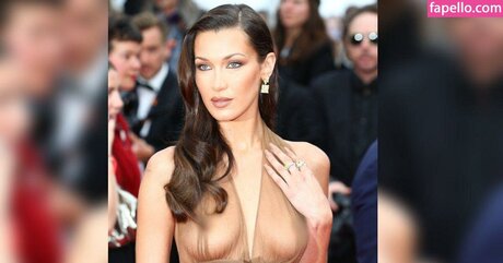 bellahadid onlyfans nudes leak