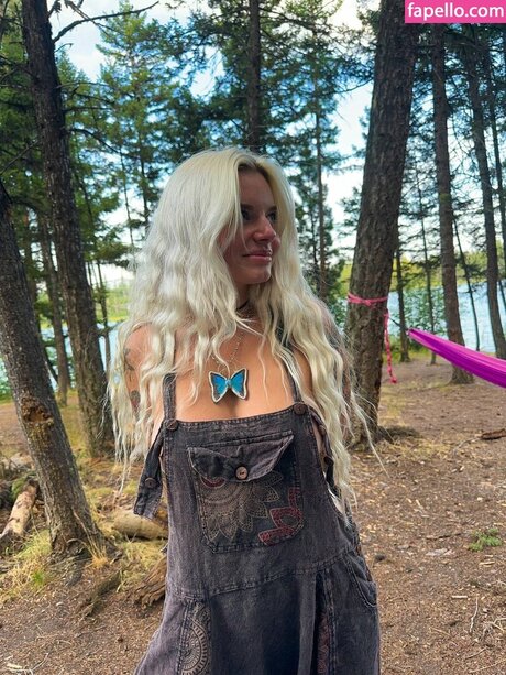 Emily Sedona onlyfans free