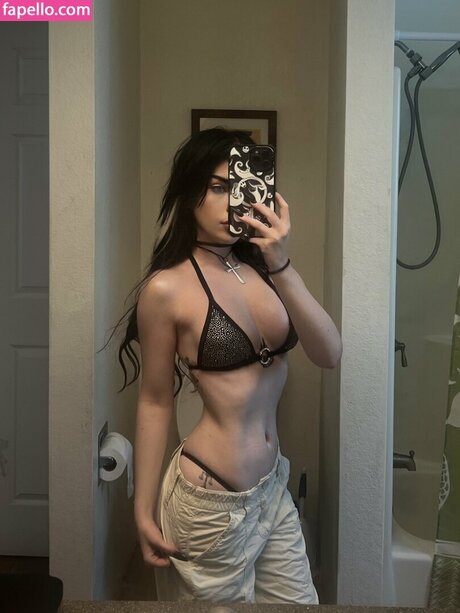 Emma Norton onlyfans nude pictures