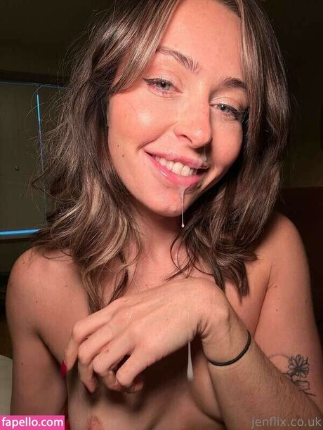 Jenflixxx nude leaked onlyfans