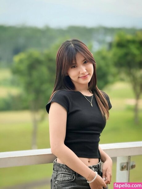 Leonazhen onlyfans exposed