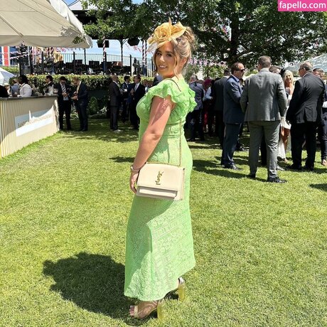 Sophie Williams nudes only fans