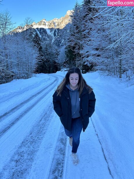 micaelapinela nude onlyfans pics