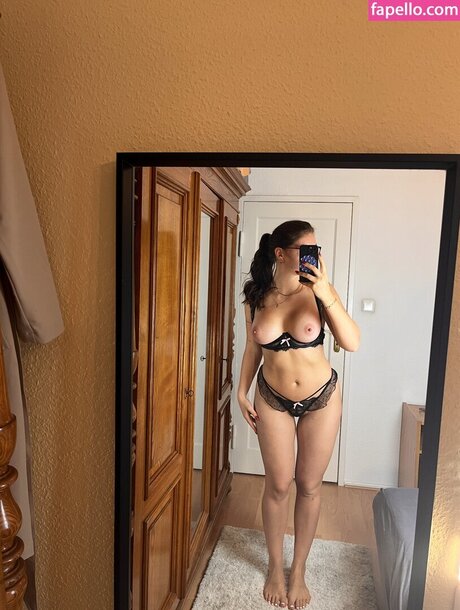 babycupcakesss onlyfans sextape leak