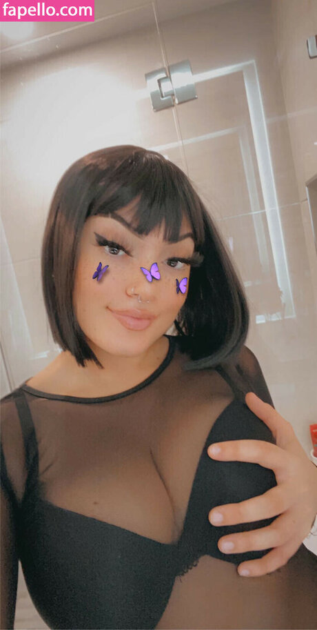 ghouluvr onlyfans pic