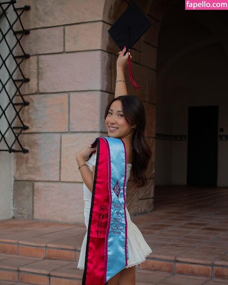 Chloe Aquino onlyfans naked leak