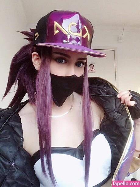 Lilyshibe onlyfans leaked.